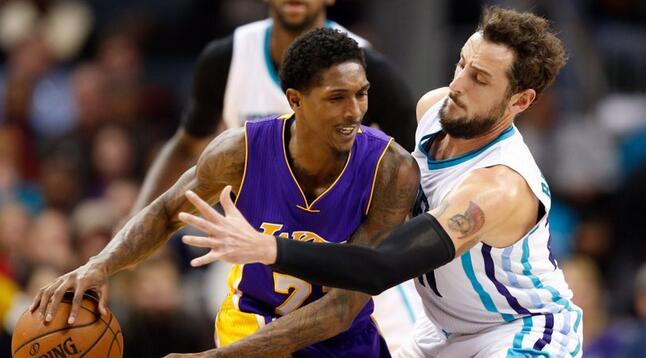 表现强势 表现强势