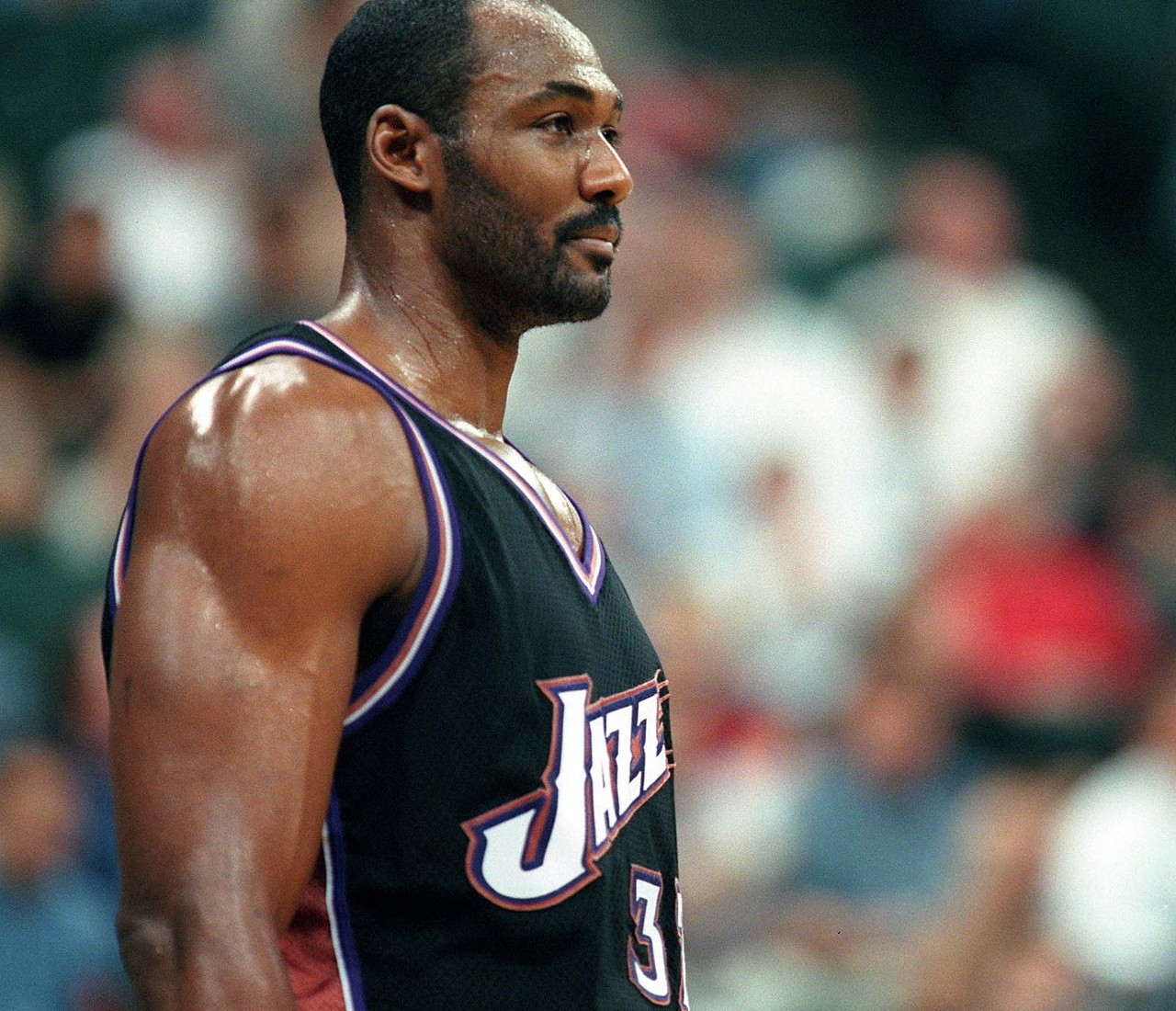 持有可能为 持有可能为